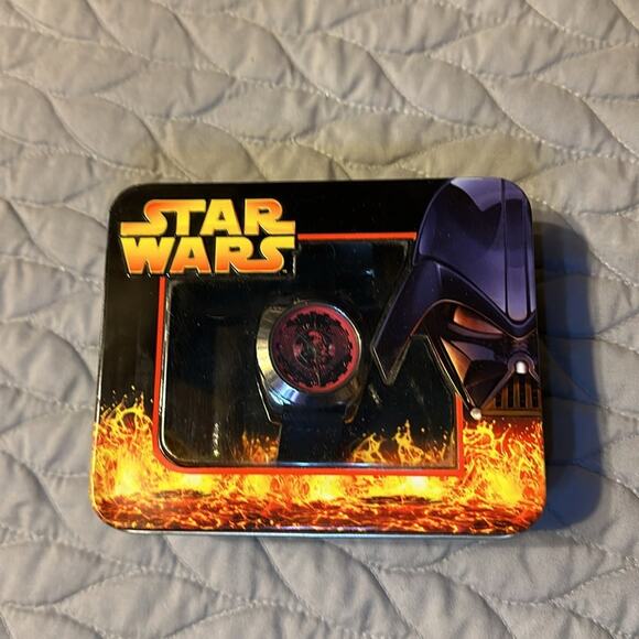 Star Wars Darth Vader Watch official fan club tin - Picture 6 of 10
